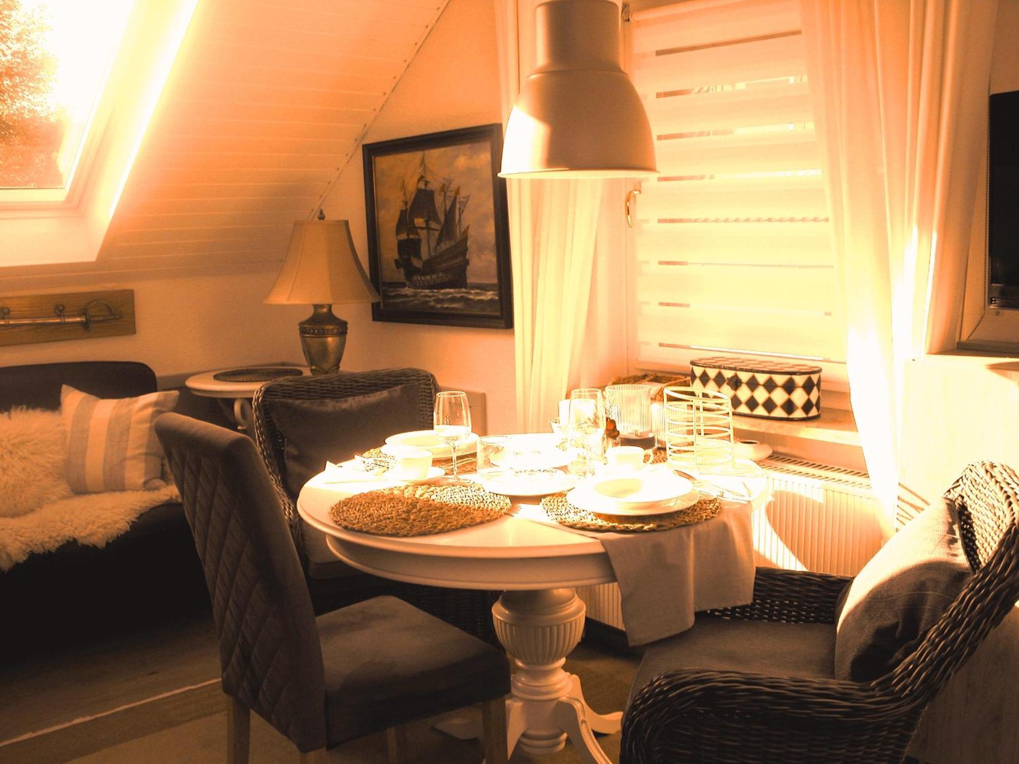 Quarterdeck61 Apartment